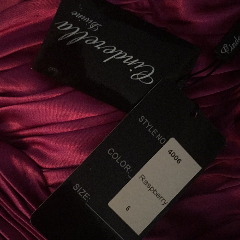 Cinderella Raspberry dress size 6 (zara 2) - Picture 6 of 6